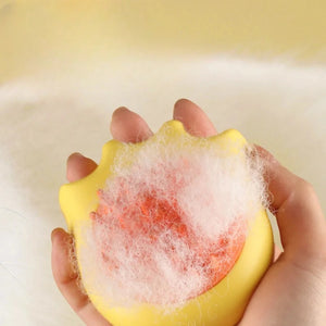 Elevate Your Pet Grooming Experience with the Pet Bath Massage Comb Shampoo Dispenser
